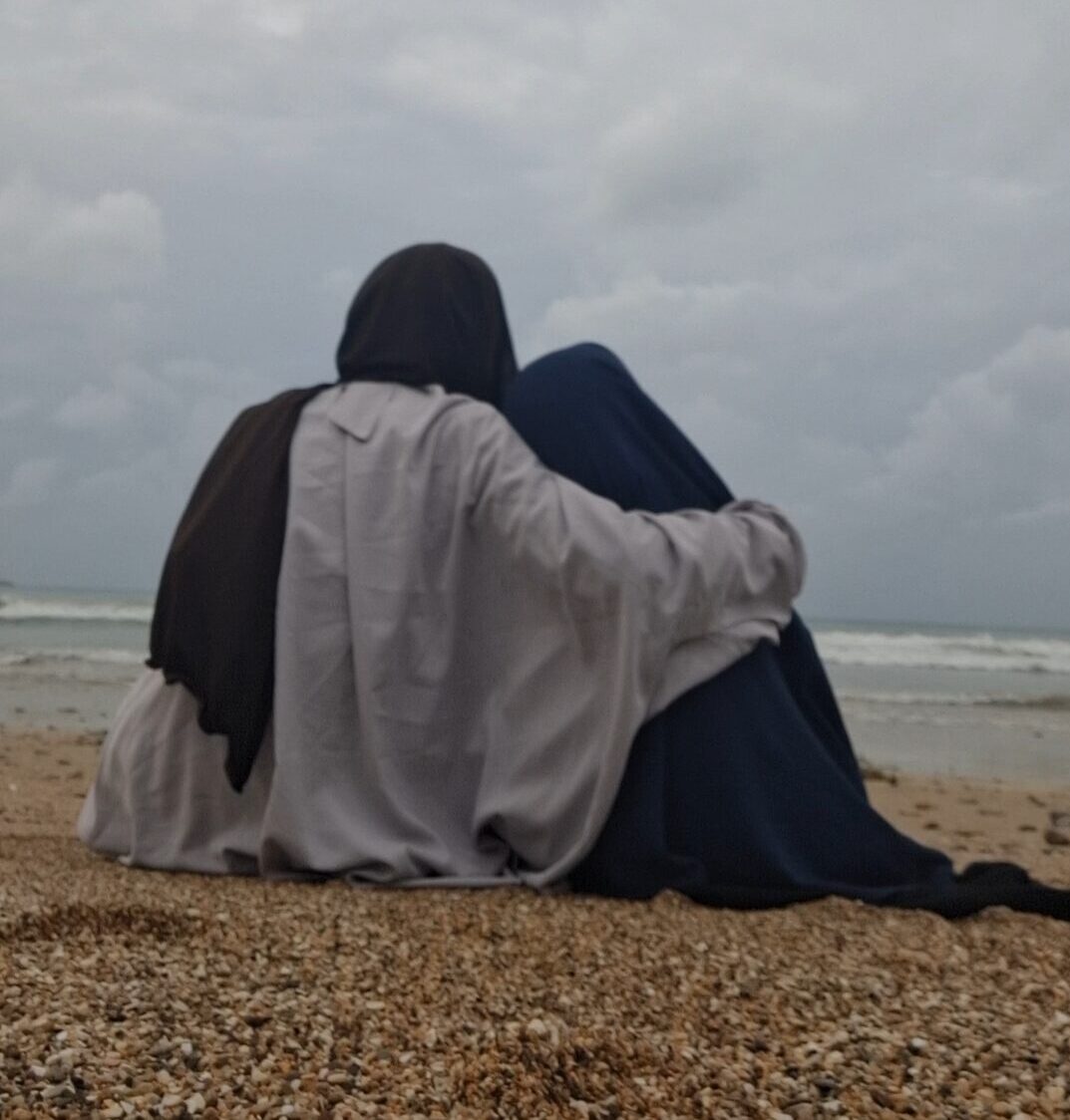 Umm Adam — Fondatrice Maman et Vertus